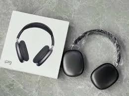 P9 Headphones Black ABS Lightweight Durable
